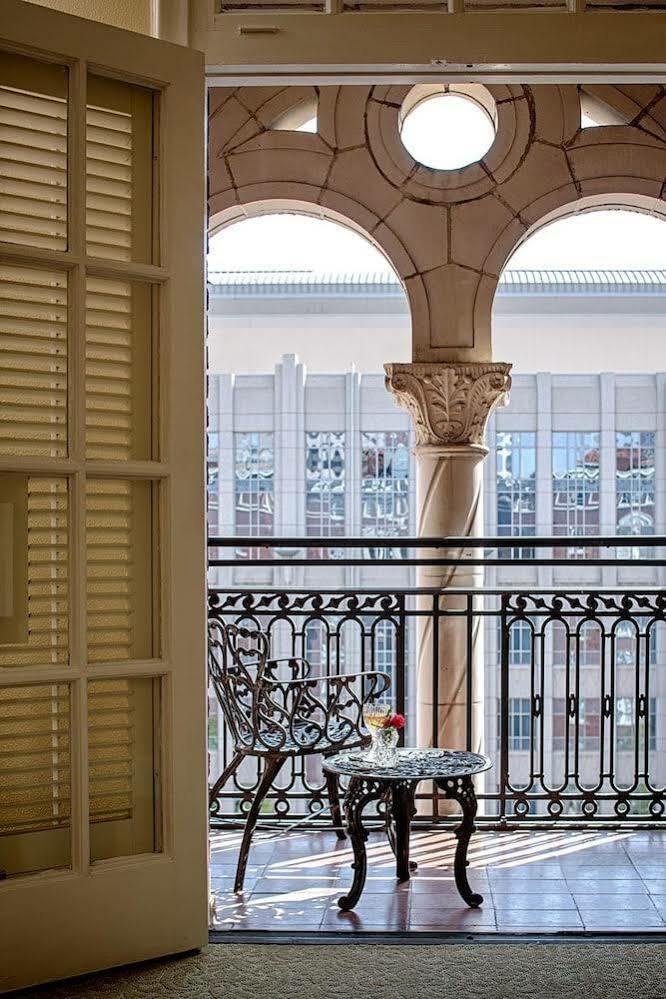 Hampton & Birmingham-downtown-tutwiler Hotel